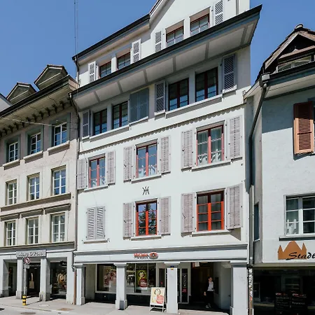 Boutique - Garden With Riveraccess