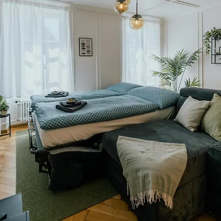 Boutique - Garden With Riveraccess Thun