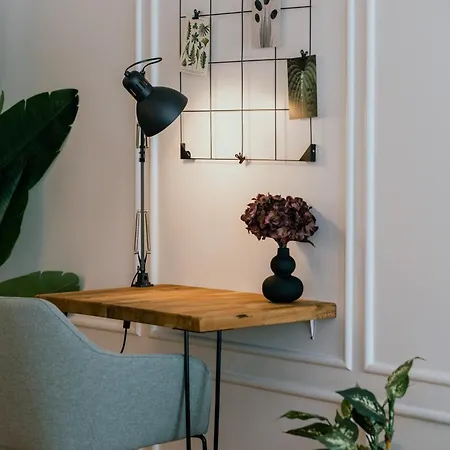 Apartament Boutique - Garden With Riveraccess