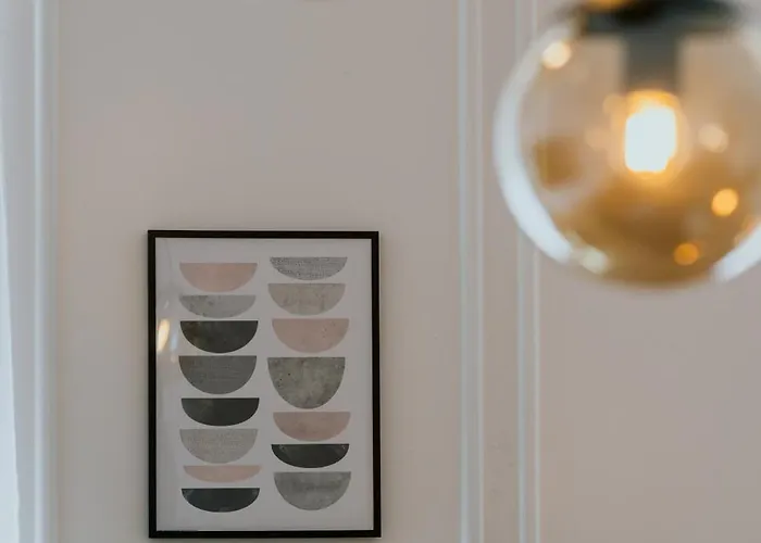 Boutique - Garden With Riveraccess Thun