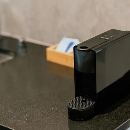 شقة Boutique - Garden With Riveraccess ثون